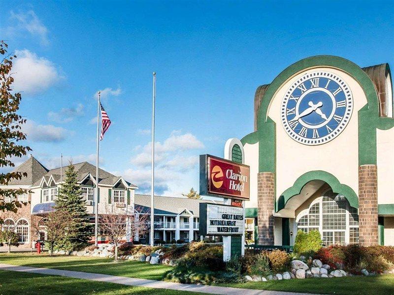 Clarion Hotel Beachfront Mackinaw City Εξωτερικό φωτογραφία