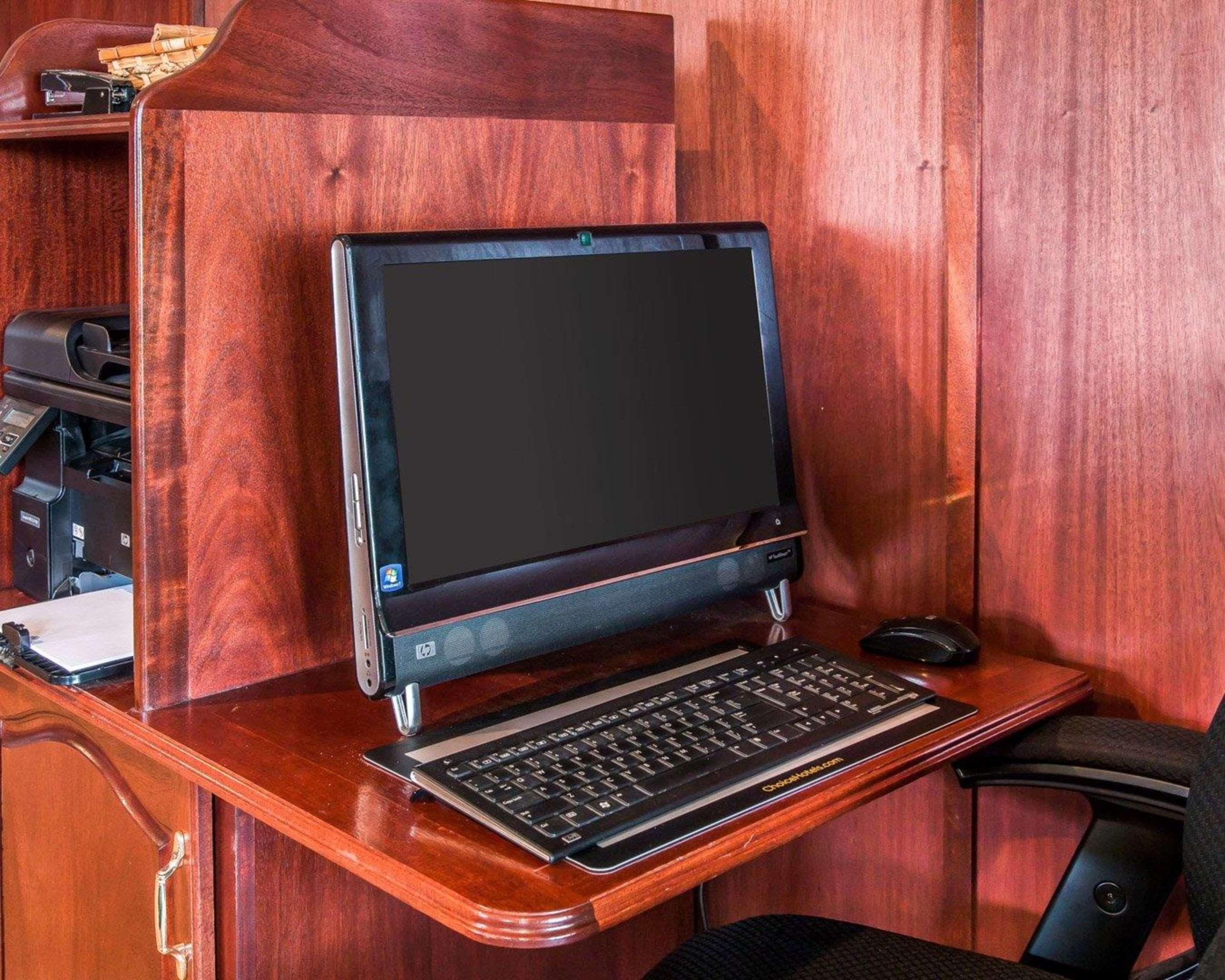 Clarion Hotel Beachfront Mackinaw City Εξωτερικό φωτογραφία
