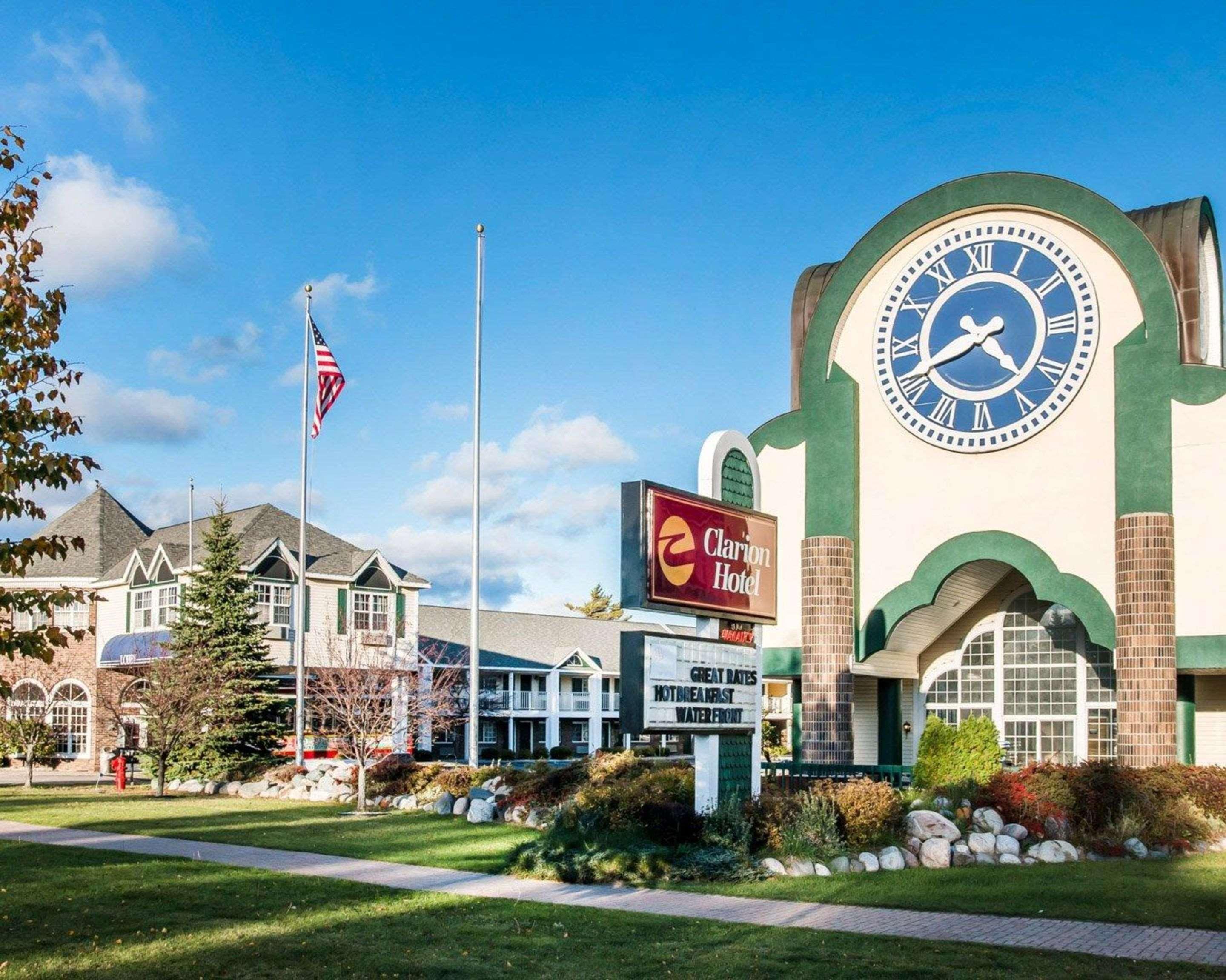 Clarion Hotel Beachfront Mackinaw City Εξωτερικό φωτογραφία
