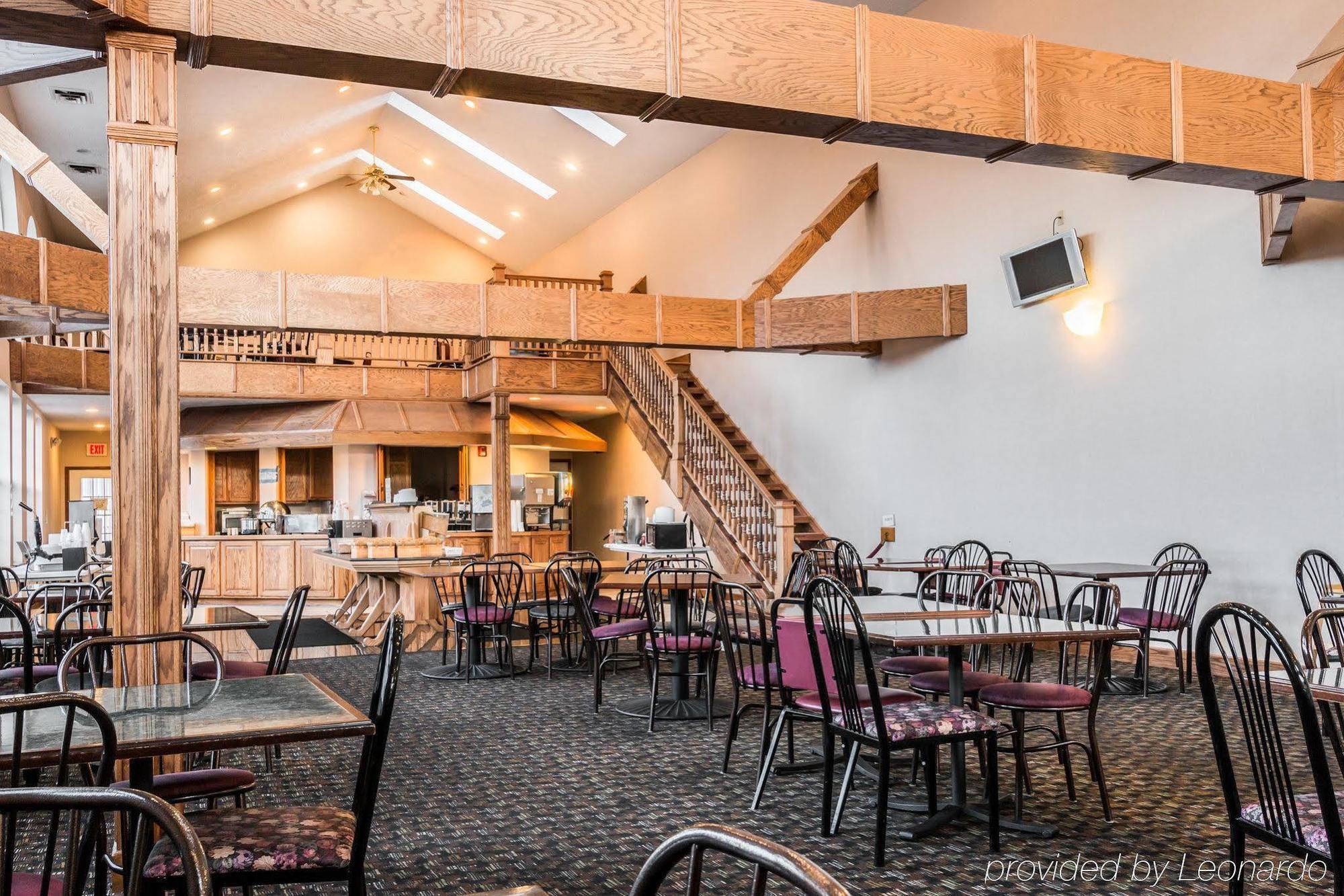 Clarion Hotel Beachfront Mackinaw City Εξωτερικό φωτογραφία