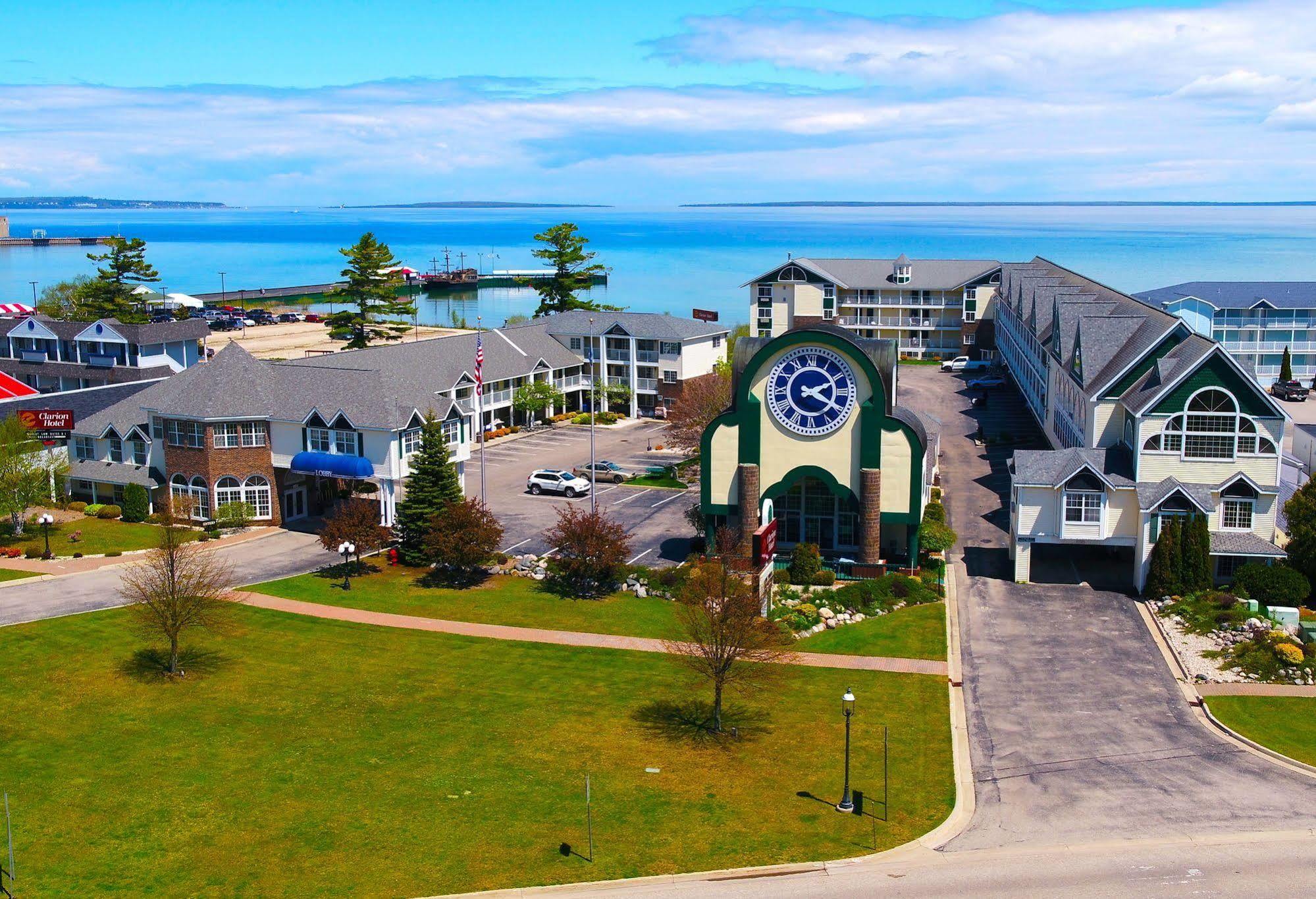 Clarion Hotel Beachfront Mackinaw City Εξωτερικό φωτογραφία